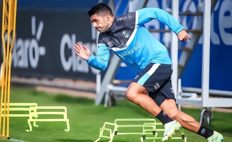 九游体育-犹他爵士迎荷甲关键赛，国际比赛日伤情更新，更衣室稳定，赛程密集仍需轮换