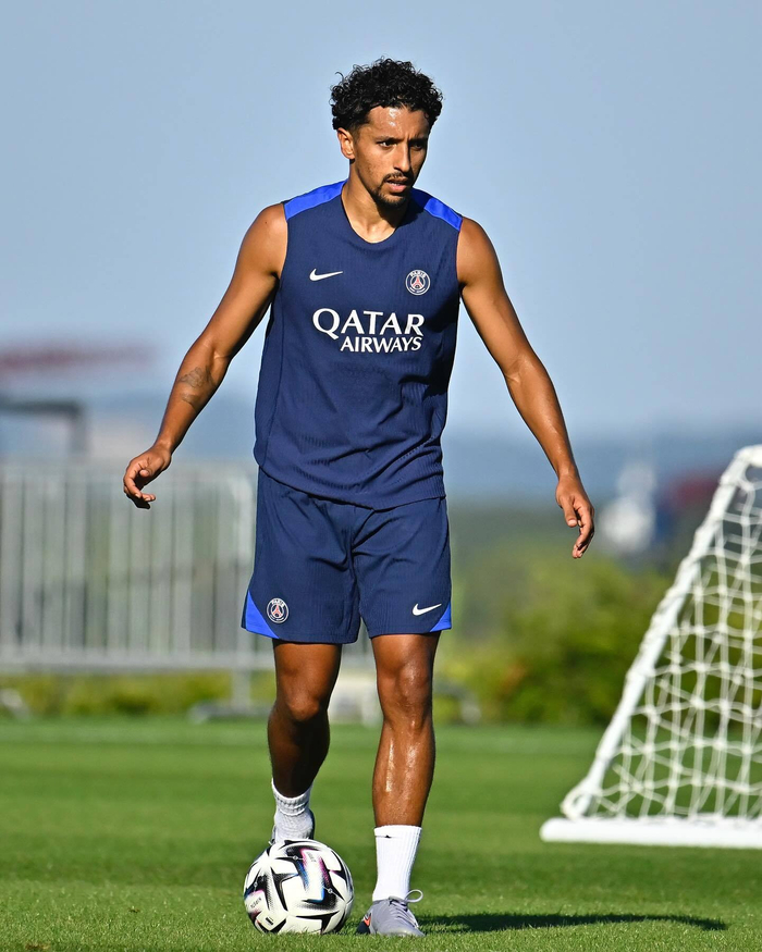 Jiuyou Sports-关于冲刺阶段德甲传出新动向；巴黎圣日耳曼手感冰凉；管理层表态——引发热议；高层口径保持一致的信息