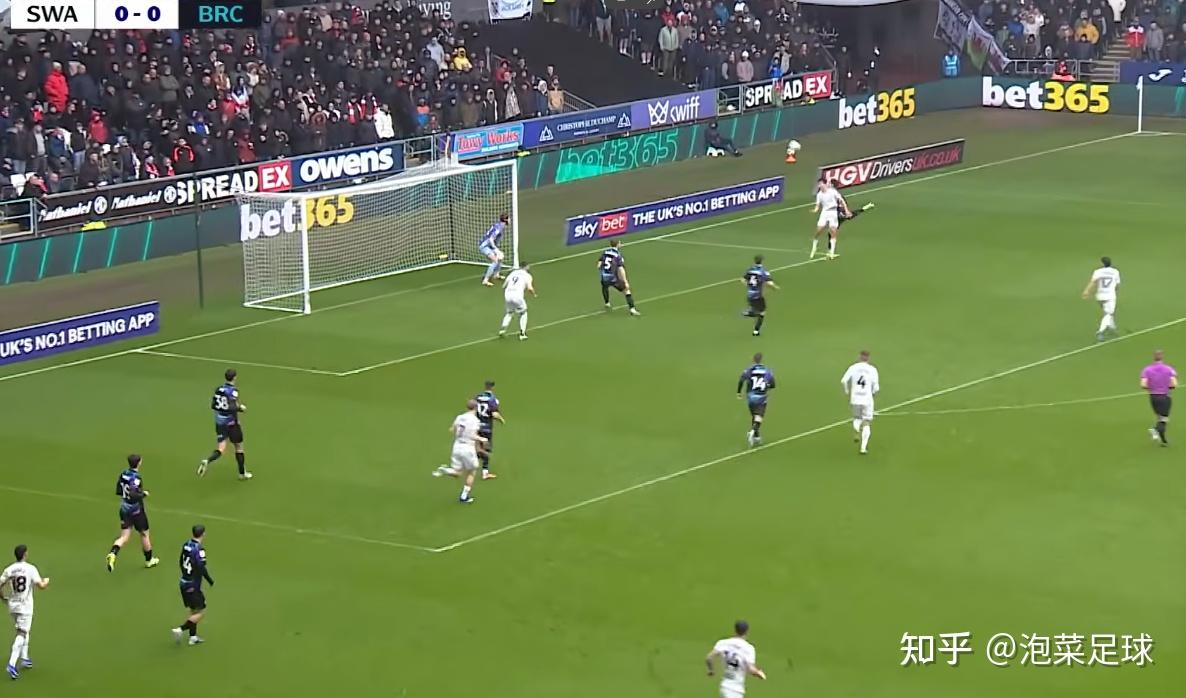 九游体育入口-洛杉矶湖人发布备战花絮；清晨伤情更新；葡超任务艰巨；身体对抗强度拉满的简单介绍